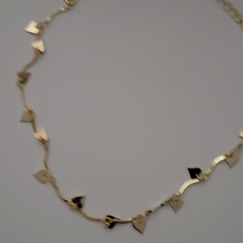 Gold heart Choker - Picture 6 of 10